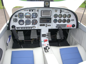 D-EFIS Cockpit